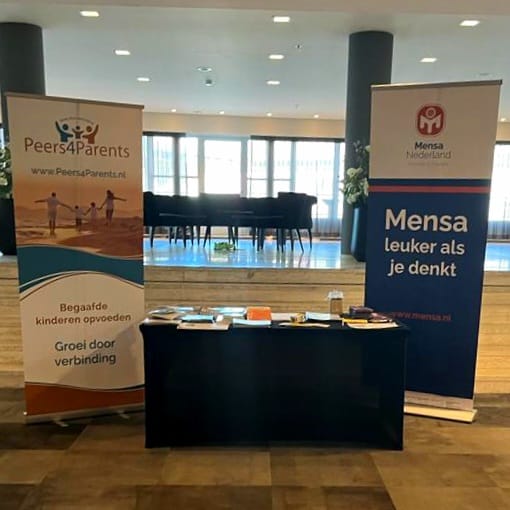 #Mensa is aanwezig bij de #ECHA-conferentie in t World Forum Conference Center, #DenHaag. Ook  vrijdag 2 sept zijn wij er voor #hoogbegaafde ouders &amp; kids, die interesse hebben om lid te worden. En ook voor deelnemende #professionals, die zelf #hoogbegaafd zijn of nog vermoeden.