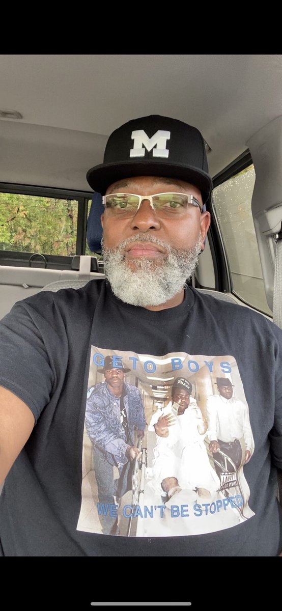 DaMayor76107's tweet photo. Fresh out da barber shop reppin dem boys from da Geto! This album helped open da doors for da South Takeover back in da day! Shout out @jprincerespect @BrotherMob @WillieDLIVE #RIPBushwick #GetoBoys #Rapalot #WeCantBeStopped https://t.co/L2Nv08OgOz