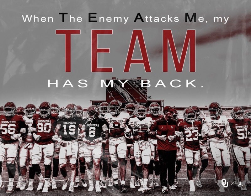 shbairtulsa's tweet photo. @mikehawkinsj @OU_Football @Coach_Leb @CoachVenables @CoachLWig @alleneaglesfb That is SO COOL!!! If that doesn’t convince you with how much OU wants YOU, I don’t know what will…except maybe some LOVE from SOONER NATION!!! We definitely want your QB skills leading the team on the field at The Palace!!! COMMIT to OU!! #LegitOUDNA #24K #GoldStandard #BOOMER https://t.co/n1qyHh88ZV