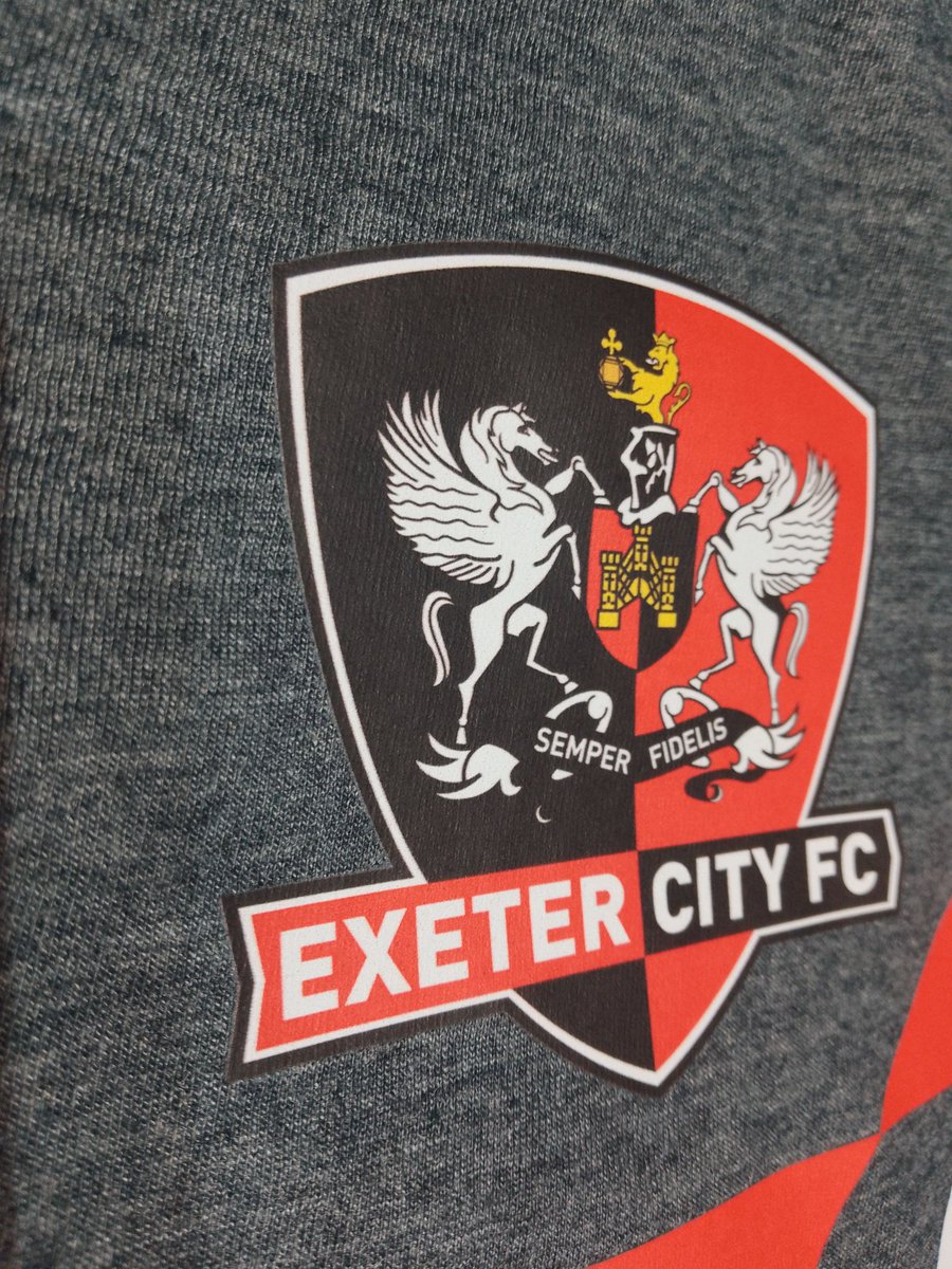 supernovaleice's tweet photo. Exeter 'Club ITALIA' tee.
Β£22 free UK delivery. Men's and Women's. Other colours available. DM to order or enquire. #italia90 #worldcup90 #adidasoriginals #exeterfc #exeter https://t.co/8ks6lqge9q