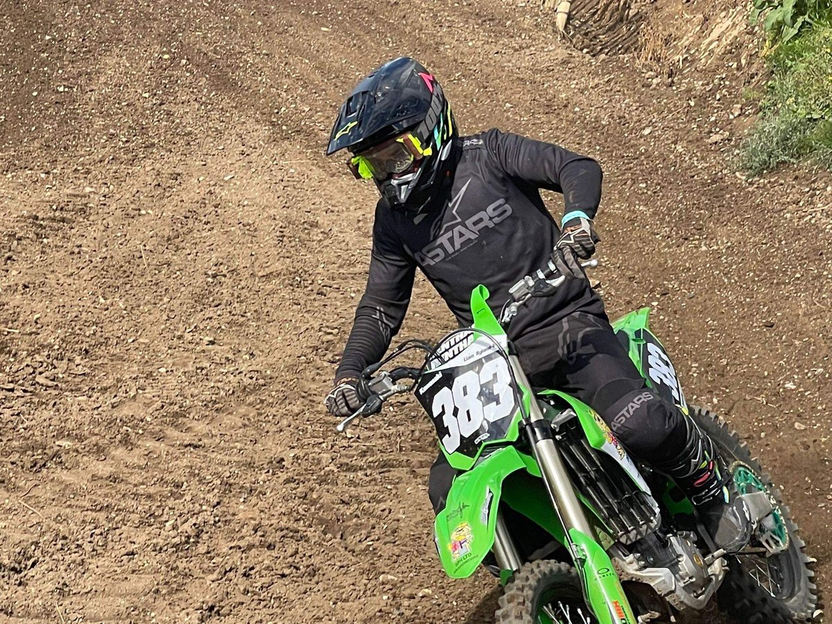 New Team Rider Announcement 📢 

We are pleased to be welcoming Liam Ryland-Pye to the SPH Groundworks Kawasaki Team Powered by GEM Services.

Liam will be competing at the final round of the Michelin MX Nationals UK this weekend in the Clubman MX2 class

#SPHGroundworksKawasaki