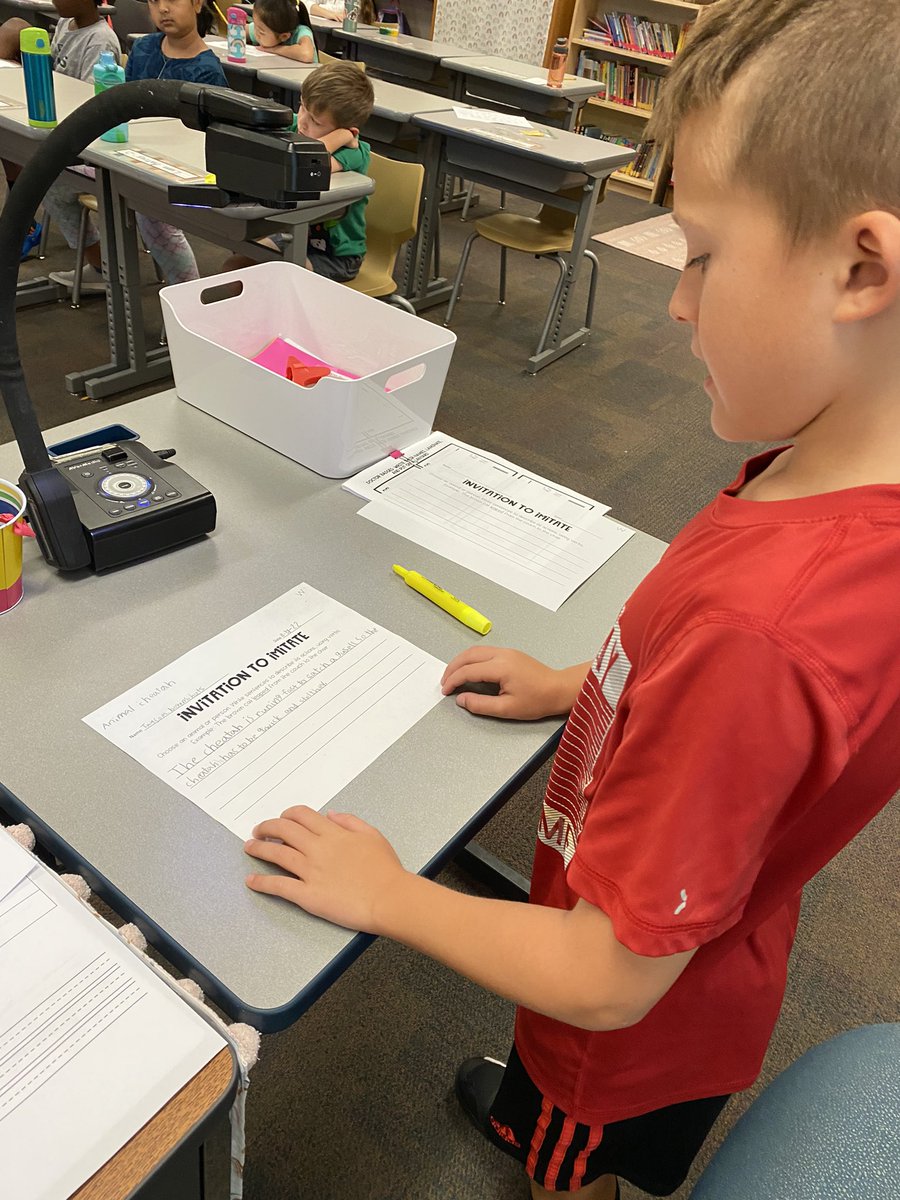 learning2reed's tweet photo. Sharing our writing about verbs during Grammar Talks this afternoon. ✏️ #properproud https://t.co/NBFCnBkFCN