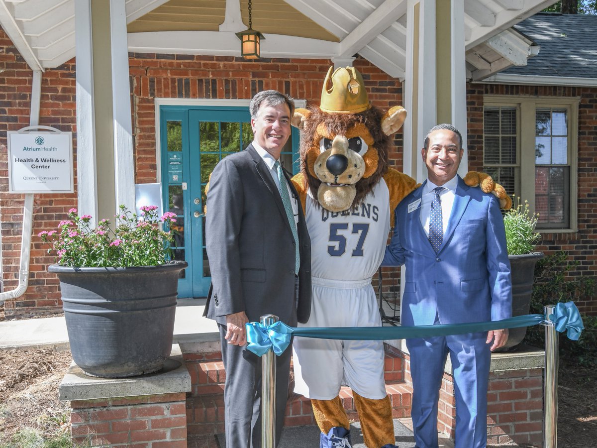 AtriumHealth's tweet photo. #AtriumHealth and @QueensUniv leadership celebrated the opening of the newly renovated, on-campus health and wellness center, operated by Atrium Health, in a ribbon-cutting ceremony. 

The multi-year agreement aims to expand care #ForAll students and enhance existing services. https://t.co/J6ePGxFlN5
