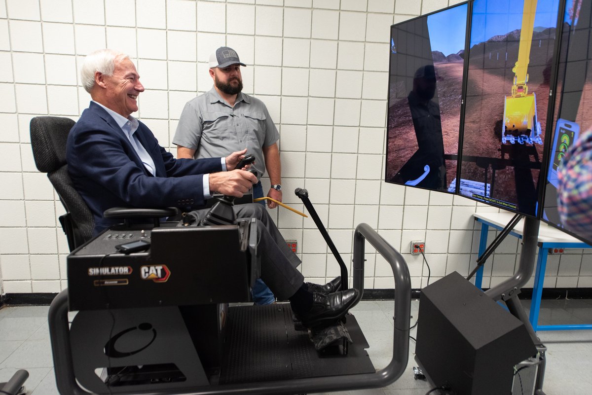 Gov. Asa Hutchinson tweet media