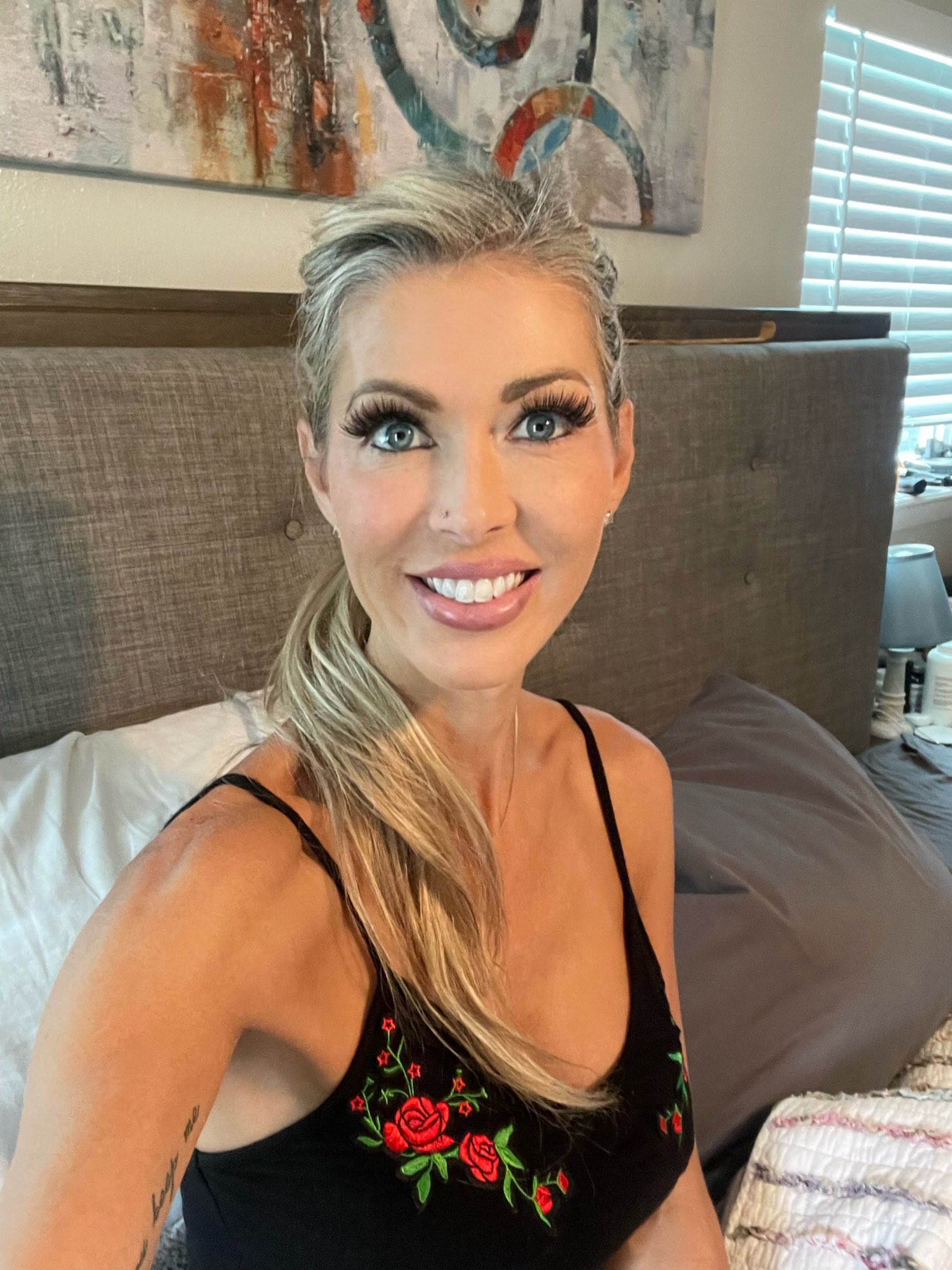 TW Pornstars - Holly Hotwife Top 0.06%. Twitter. I just wrapped up a podcast via Zoom with