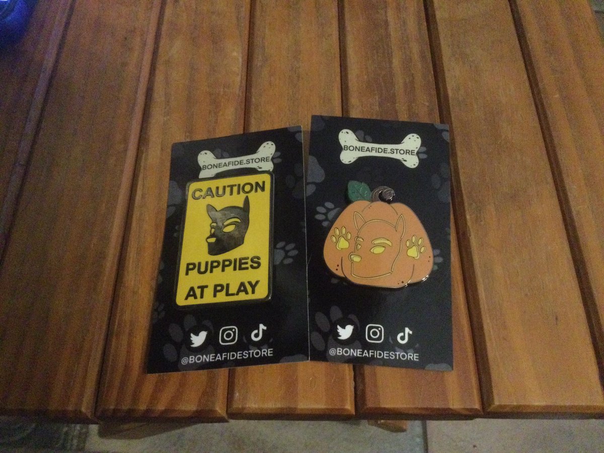 DP_Scorpius's tweet photo. OH MY GODZ they are so awesome #BONEAFIDE @BoneafideStore https://t.co/gBAL5GVc83