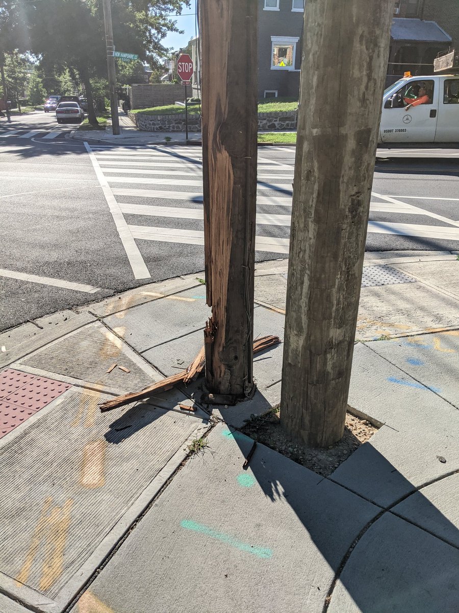 SKulumani's tweet photo. Need a new utility pole at new Hampshire and Hamilton NW @311DCgov https://t.co/xFdOwIXmDT