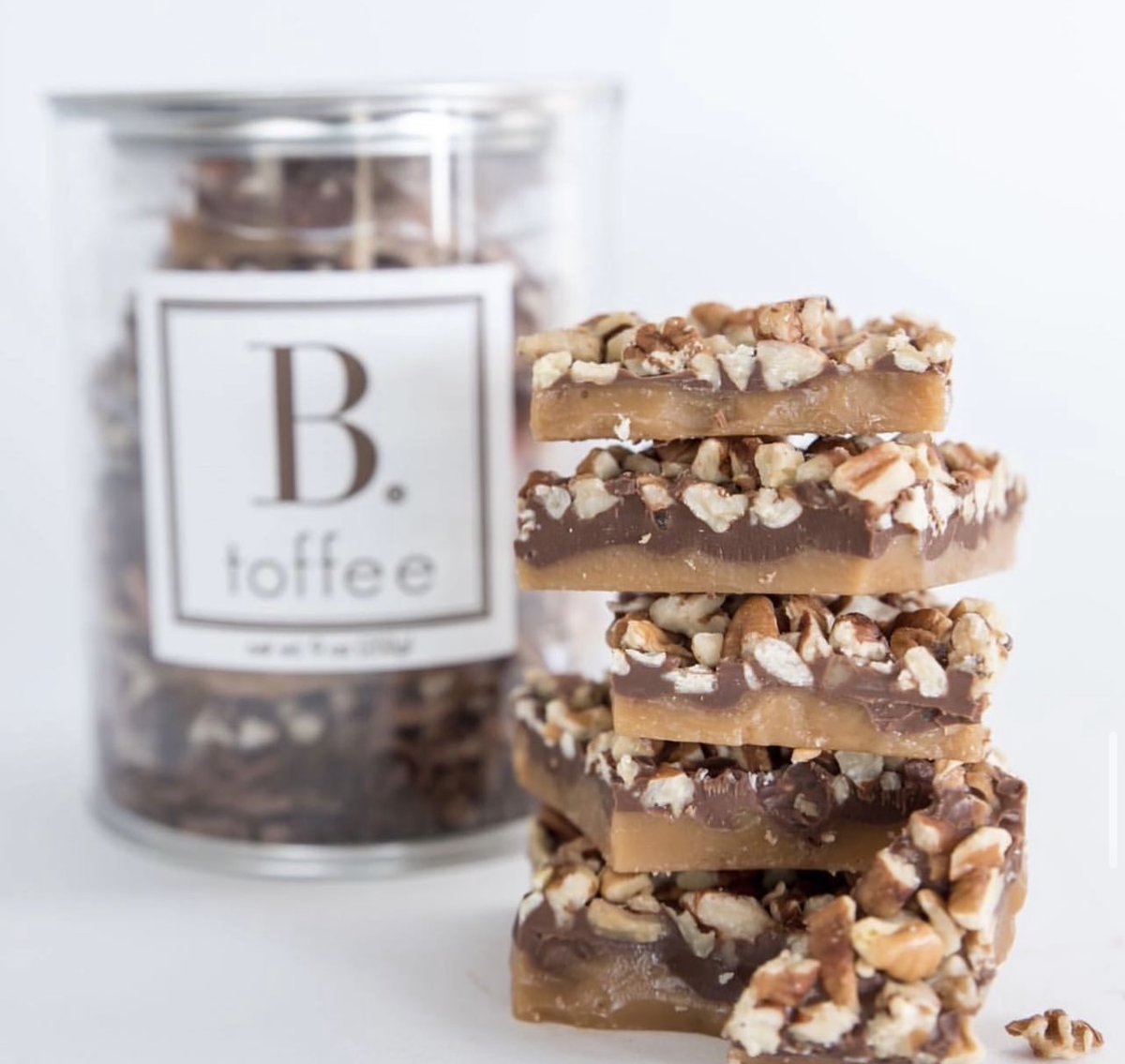 Btoffee's tweet photo. Our toffee is handcrafted with only the finest ingredients, making each bite...Simply the Best! ✨ 
📸 Kait McKay Photography https://t.co/GkeohVcnjm
