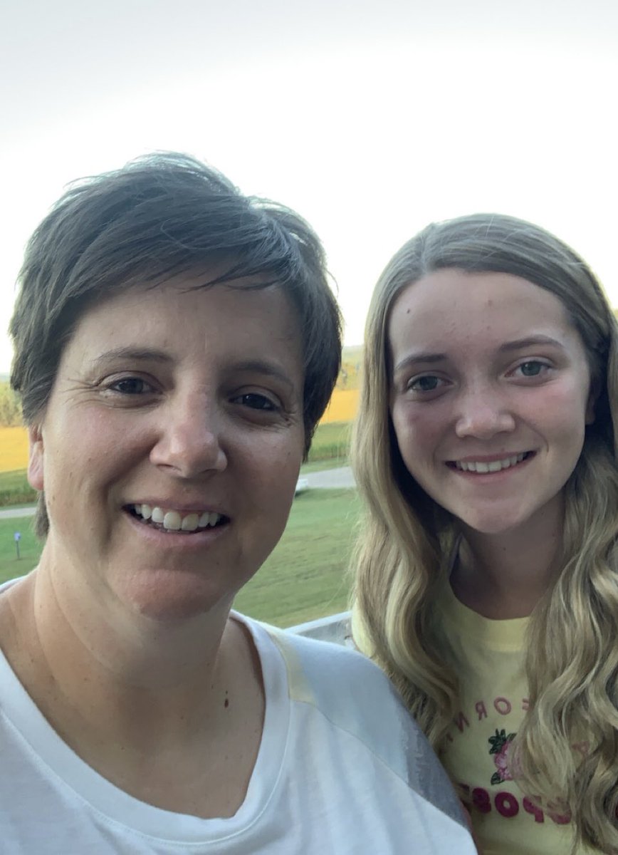 Sophomore year for this beauty and year 21 for me! Happy first day!