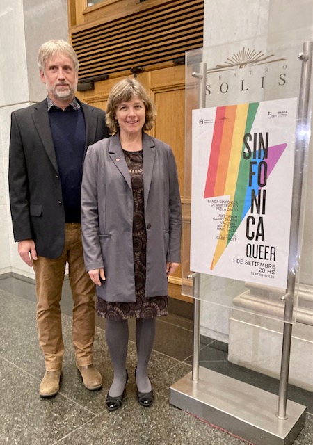AmbCanUruguay's tweet photo. Présent aujourd'hui au lancement de #MesDeLaDiversidad à le @TeatroSolis 
Le Canada : ardent défenseur des droits #LGBTIQ2
🌈🌈🌈 #CanadaPourLaFierté 🇨🇦 https://t.co/t6eetm8iXJ
