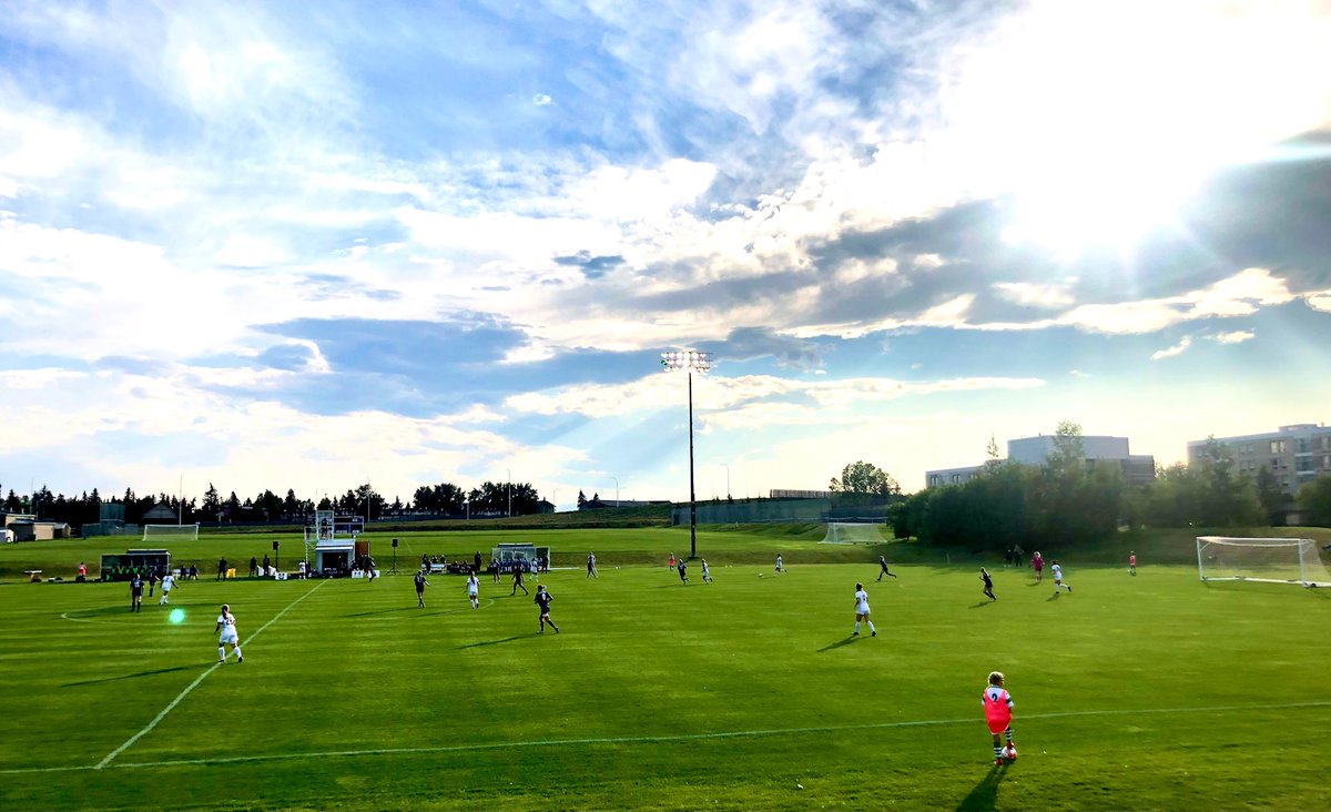 Incredible <a href="/MRUCougars/">Mount Royal Cougars</a> Women's Soccer game last night. Great game and a 4-2 win. The next home game is Sept 17th.