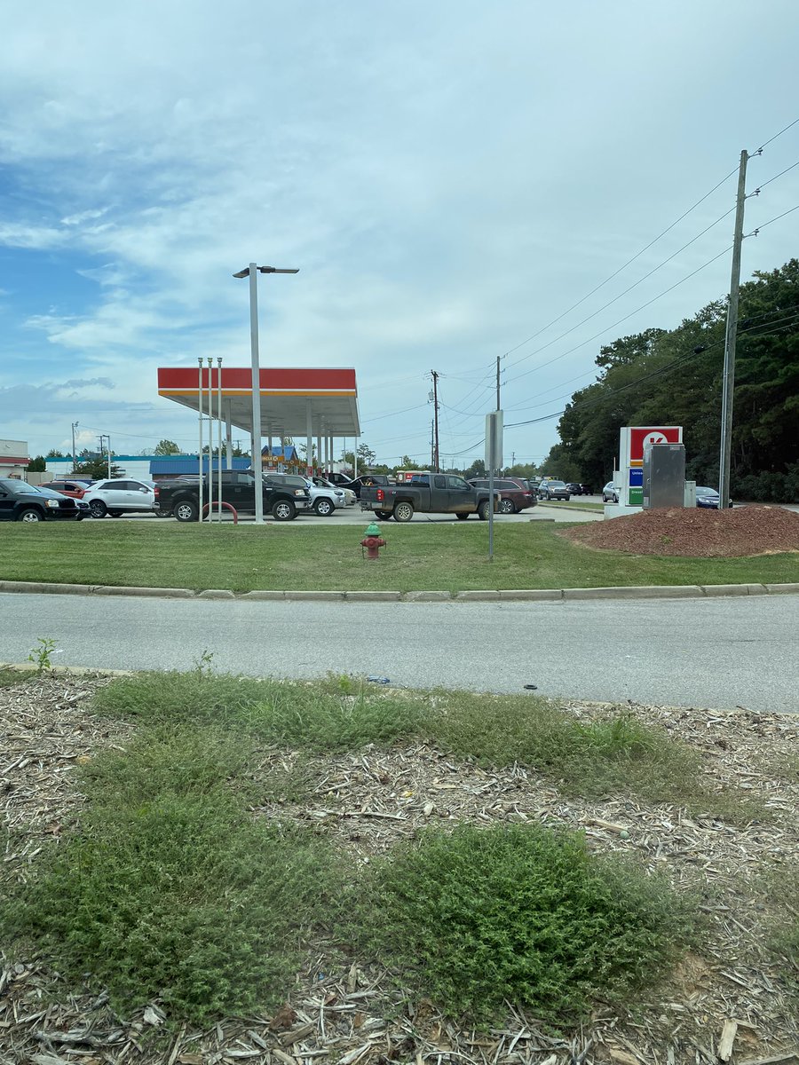 Gas station dropped its price to 2.86, and people are going crazy.