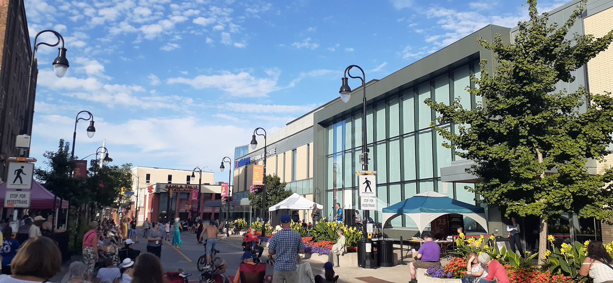 KithioM's tweet photo. #TBT Always nostalgic 4 Aug, the month I first arrived in Canada 19yrs ago.Back then downtown was empty and far too many 1-way streets, this Aug #LMTConnection brought the whole place down with their outdoor concerts @FirstOntPAC #outhomestc #citiesmatter #leadershipmatters ๐จ๐ฆ https://t.co/vIsStL918J