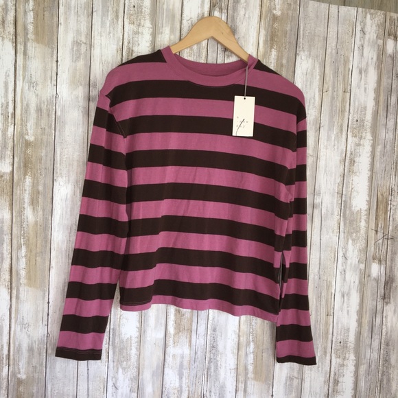 Twenty9LuxeShop's tweet photo. So good I had to share! Check out all the items I'm loving on @Poshmarkapp #poshmark #fashion #style #shopmycloset #windsor #anewday #lamourdespieds: https://t.co/f7Xfk8Kezo https://t.co/iYiO8DDAme