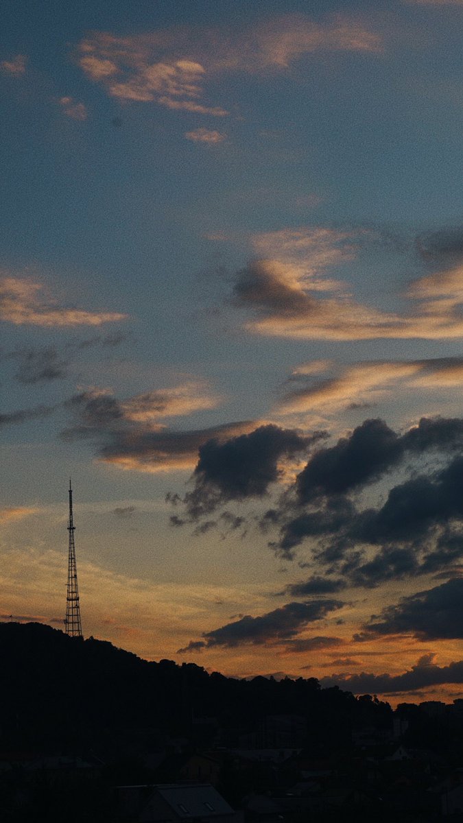 SasmonaEth's tweet photo. GN✨ https://t.co/zxh2yiEYg6