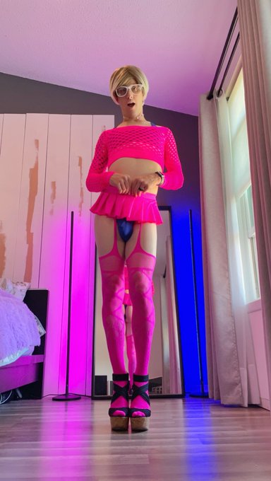 Caged and plugged for a minimum of the next 4 months. September thru December with a New Year&rsquo;s Special<a href="/tag/sissy"class="tags"><span>#sissy</span></a><a href="/tag/sissywhiteboi"class="tags"><span>#sissywhiteboi</span></a><a href="/tag/sissyhypno"class="tags"><span>#sissyhypno</span></a><a href="/tag/sissylovescock"class="tags"><span>#sissylovescock</span></a>