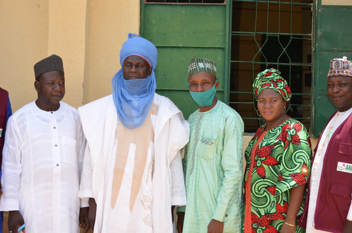 sfhanrin's tweet photo. Throwback to our last Grievance Redress Committee(GRC) meeting held in Kubau LGA.
The meeting had in attendance the ANRiN team and members of the GRC.
#Throwback #throwbackthrusday https://t.co/2eVuv0CeXt