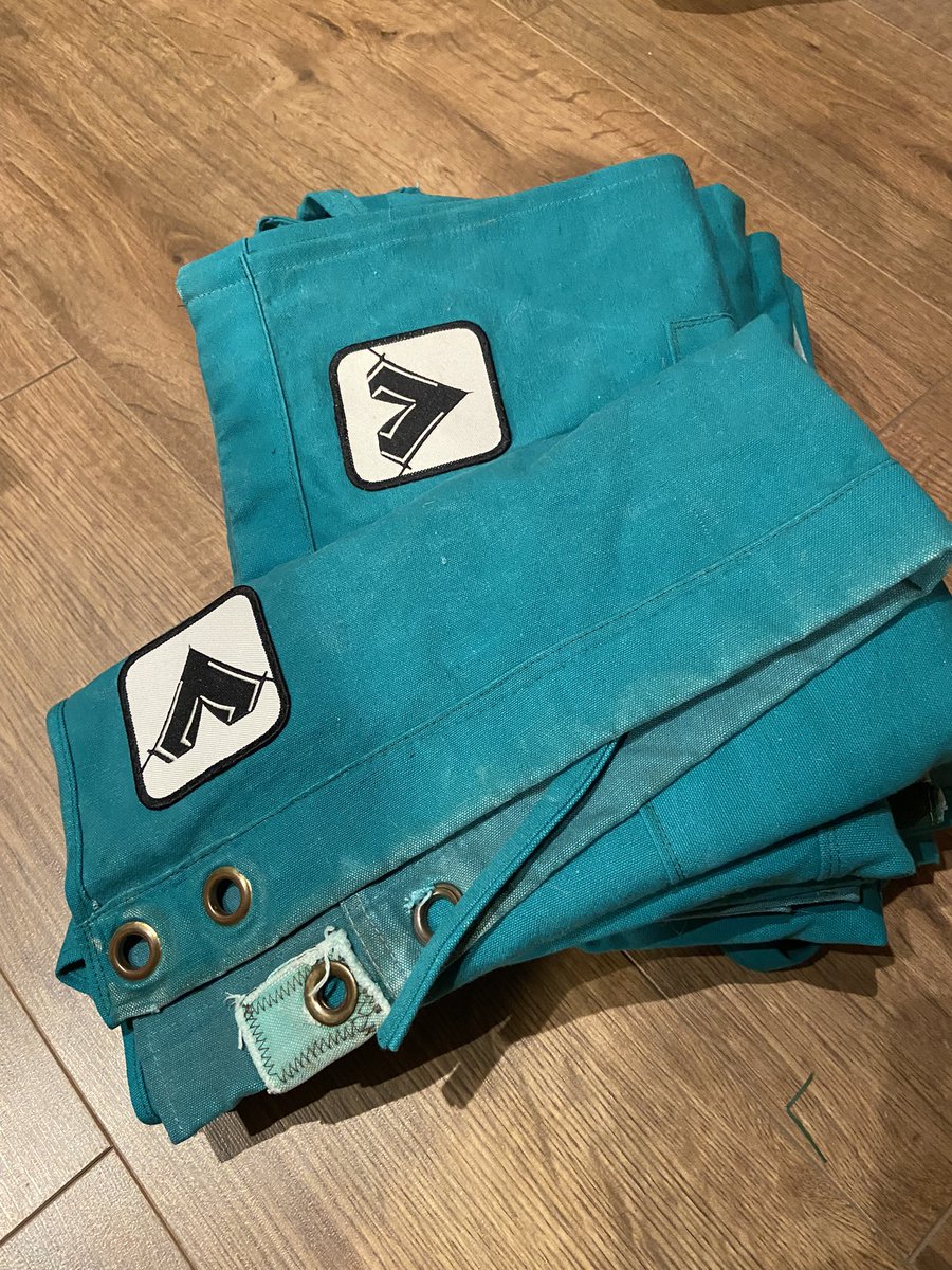 Aprons and bags…. And bears! Love to see our products shipped all over the world. Follow us here and have a look at oldtents.co.uk #oldtents #aprons #scoutbags #memorybears #canvas #icelandictents #patroltent