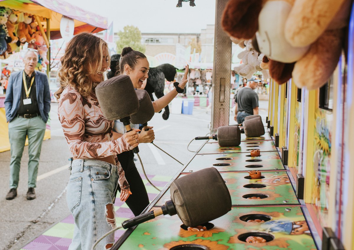 Went to @LetsGoToTheEx with @thechloewilde last week! Catch our adventures tonight on @etalkCTV at 7PM ET on CTV!