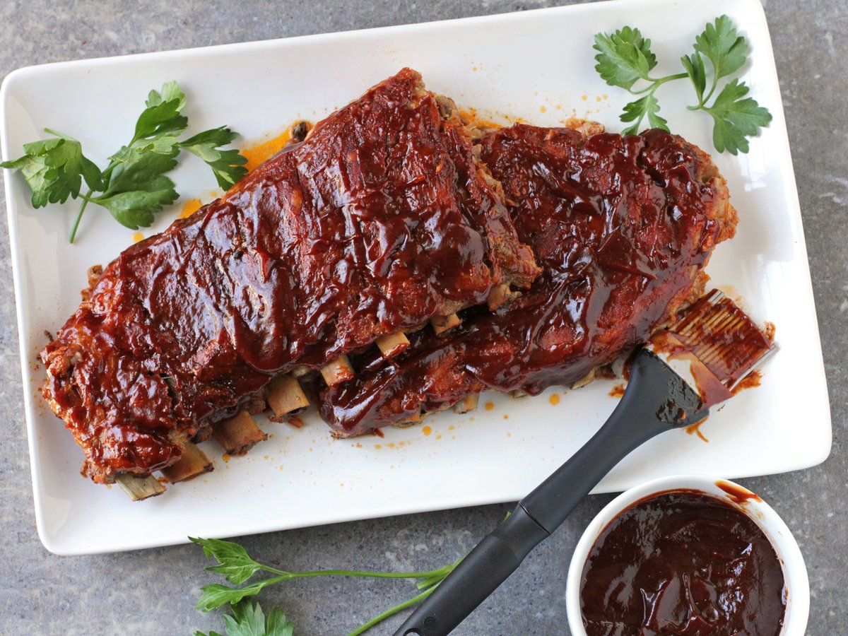 Fooddotcom's tweet photo. Perfect your homemade rib rub once and for all! 👏 Get the recipe for Memphis-Style Baby Back Ribs: https://t.co/arobeZvwuo https://t.co/1LTxKIEKHp