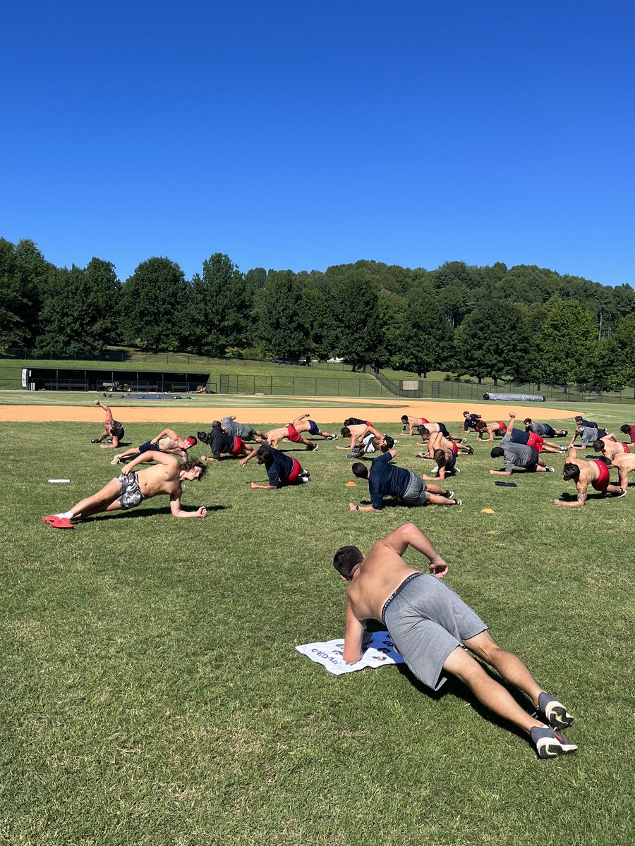KingU_Baseball's tweet photo. Another day in the books 💪🏻 https://t.co/r7d1j35Sqi
