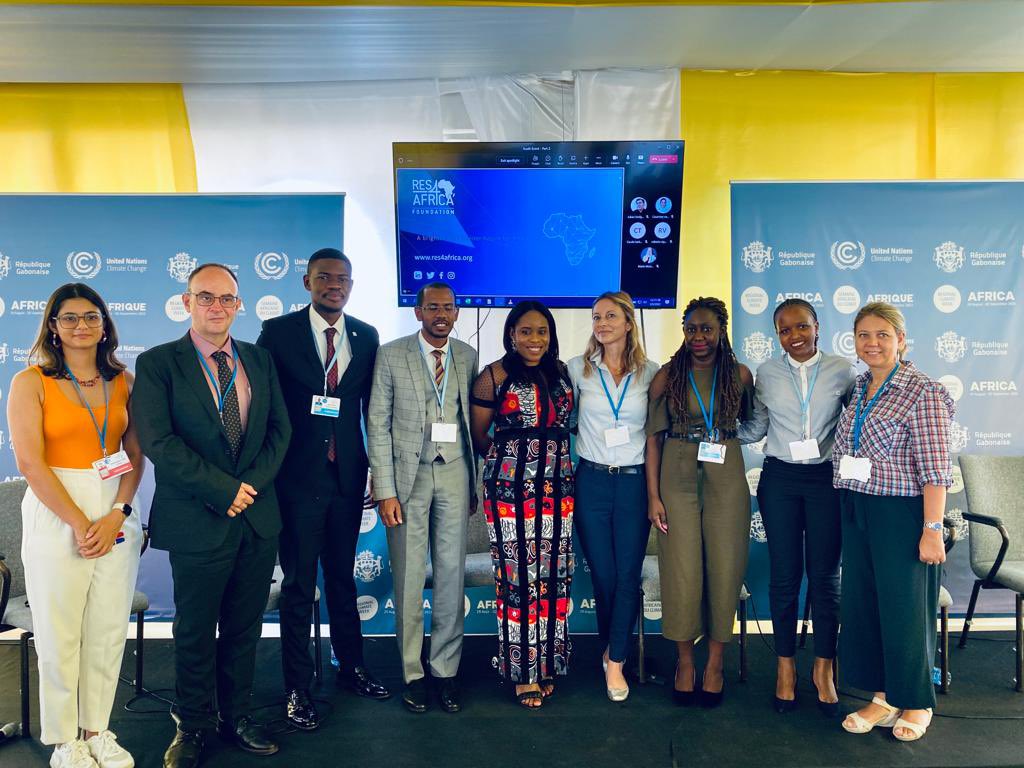 🙌 Super interesting @RES4Africa Youth panel today at the #AfricaClimateWeek 🇬🇦 discussing on education, engagement and solutions for young people! #youth4capacity @UNFCCC #youth4climate #ClimateAction 🌍