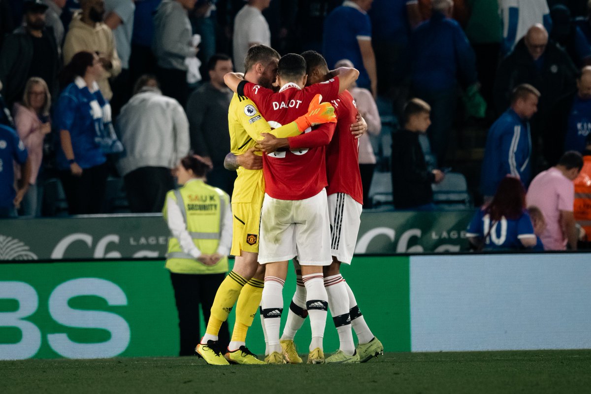 PorosHalangID's tweet image. Peluklah diriku dan jangan kau lepas.