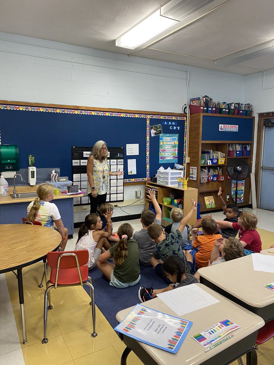 Dbjohnsonmath's tweet image. Third graders in Mrs.Serra’s room at South River kicked off their September Number Corner today with our new Math Coach Mrs. Hatch. Looking forward to an exciting year implementing Number Corner and Bridges! @srsppal @Mpsdmartin