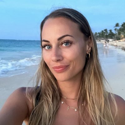 Alyssa tweet media