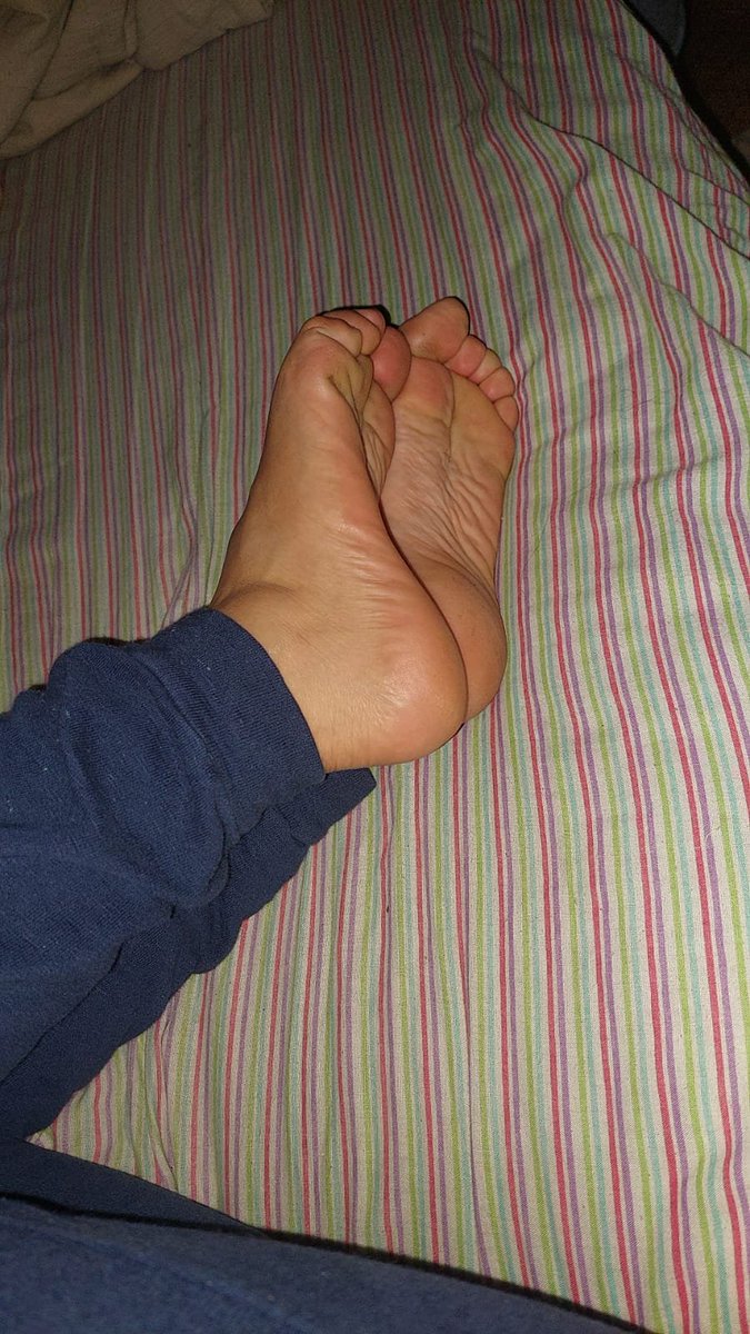 Sashafeetsoles's tweet photo. Beebes cómo están hoy???
#PIESARGENTINOS #FEETMININOS #feetfethish #worship #fotjob #sexyfeet #feetgirls #feet #piesbonitos
@rt_feet https://t.co/jRRUSxaf50