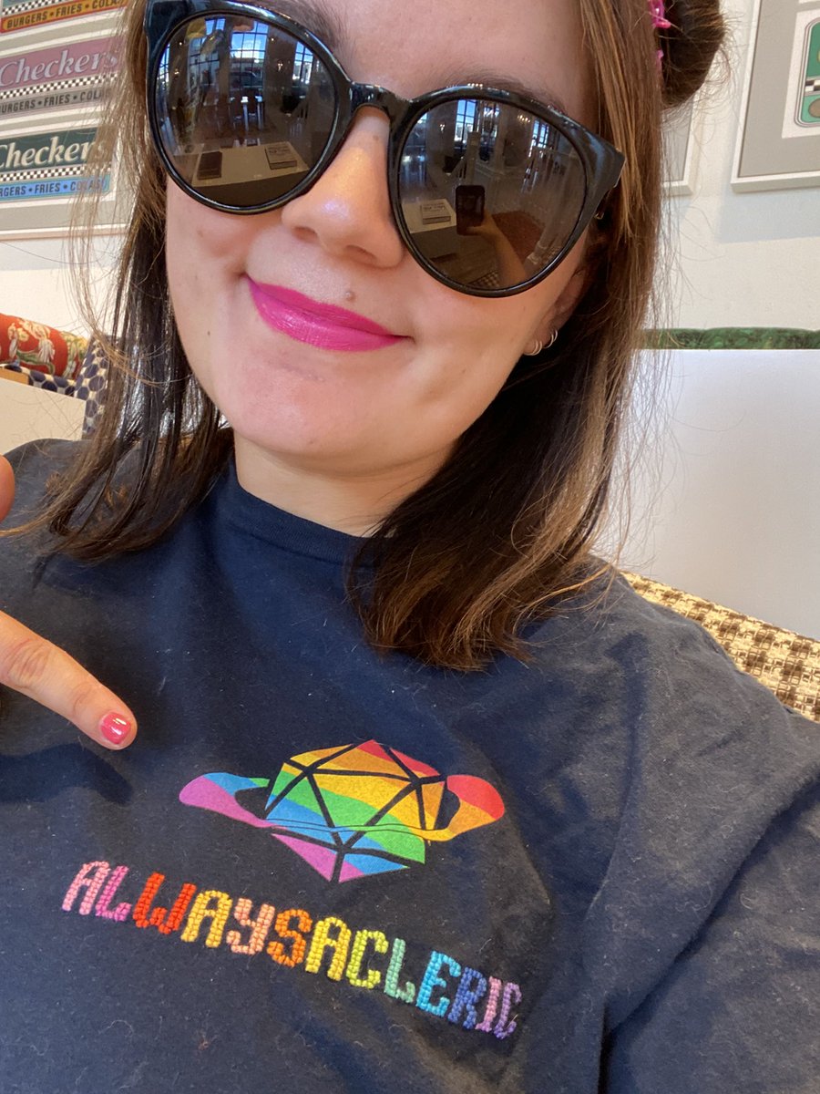 TheGraceRogers's tweet photo. Time for another great #GCPLive! See ya soon @glasscannonpod! https://t.co/8GFA1jKim2
