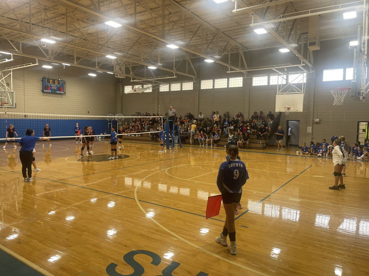 Start of Brewer 7th and 8th middle school volleyball season let’s go BEARS 🐻!!!!! <a href="/BrewerAthletics/">Official Brewer Bears Athletics</a> <a href="/ScottGalloway99/">Scott Galloway</a> <a href="/wsisdschools/">White Settlement ISD</a> <a href="/coachmcnulty13/">Sydney McNulty</a> <a href="/Brewer_vball/">BrewerBearsVolleyball</a>