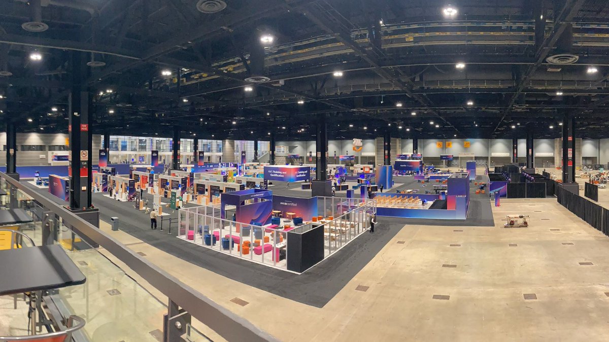 primeees's tweet photo. Amazon’s AWS Summit Chicago took over McCormick Place South last week as thousands attended the free event. With keynotes, an expo, and plenty of experts to learn from, AWS helped attendees learn how to jump-start or grow their business. 
@awscloud @McCormick_Place 
#chicagoevent https://t.co/1BE4Eu0UYp