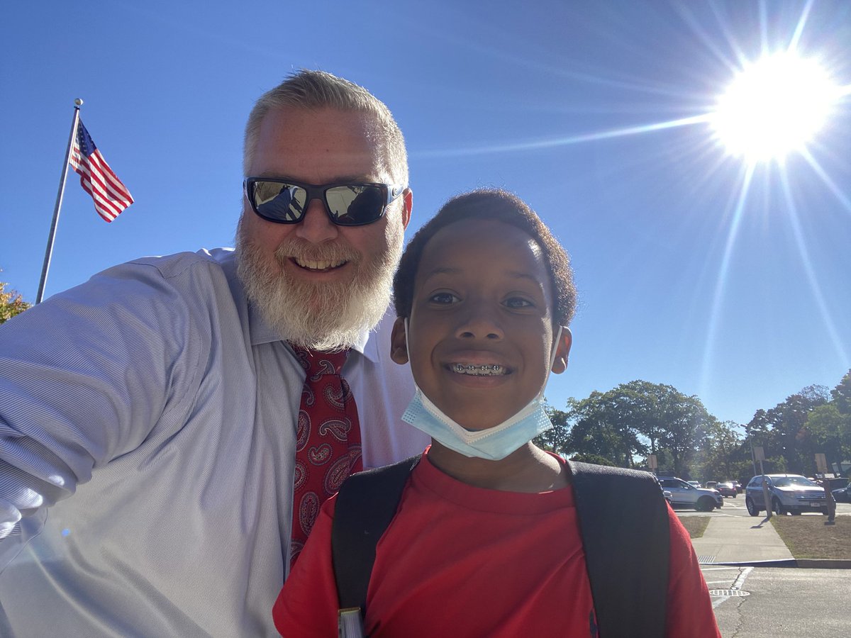 Commack Road ES tweet media