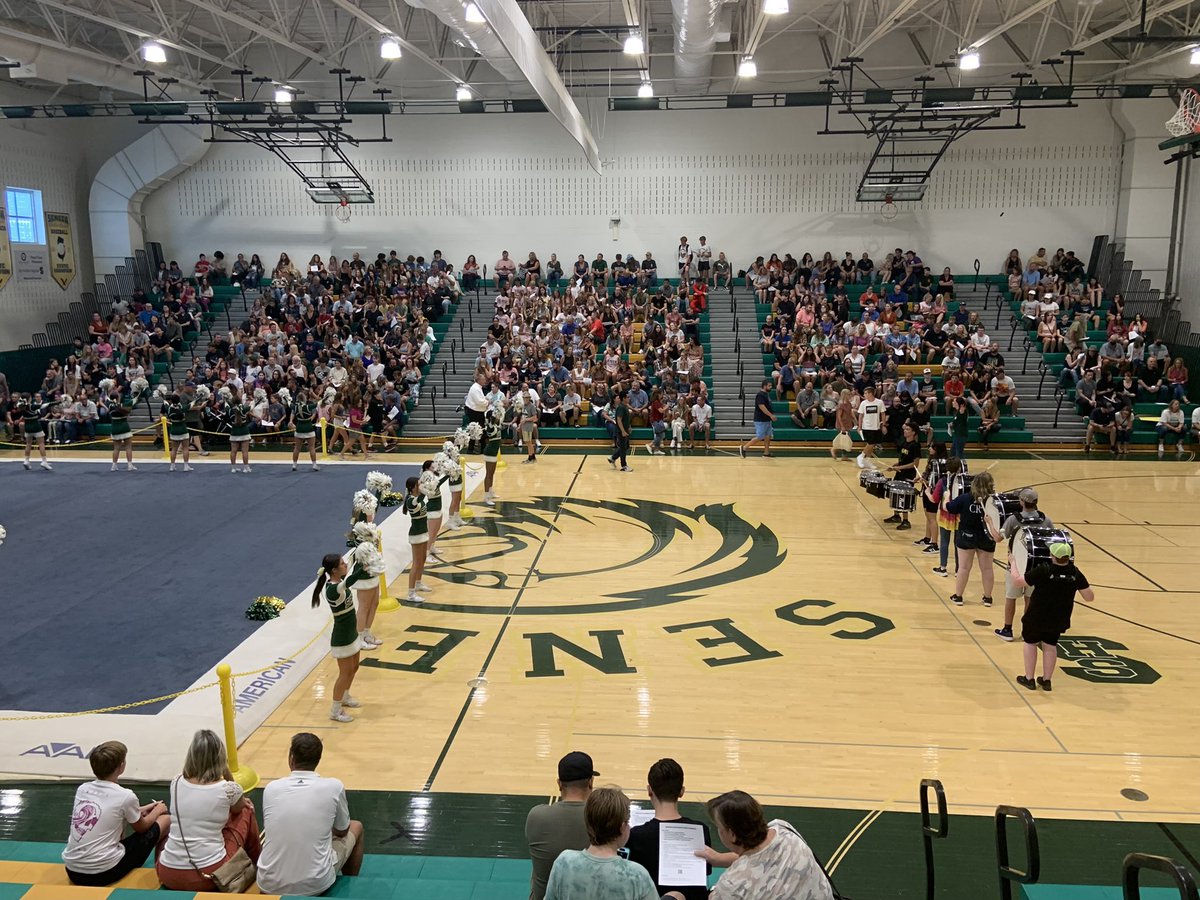 senstuco's tweet photo. The start of a new year and a new chapter @SenecaFamily ! #classof2026 #senecafamily https://t.co/3HuEu4v2qU