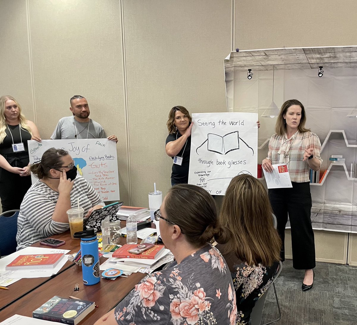 #TCOEReadership Launch today! TOSA Emi Rourke shared highlights from Year 1 ELA teams &amp; <a href="/donalynbooks/">Donalyn Miller</a> reminded all of the importance of the #joyofreading in motivating readers! <a href="/visaliausd/">Visalia Unified School District</a> <a href="/ardon_diaz/">Claudia Ardon-Diaz</a> <a href="/Wendisboyz/">Wendi A (she/her)</a> <a href="/LaDonna__Jones/">LaDonna Jones 💡💻📚</a> <a href="/Jeepnmomcc/">Christie Cox</a>