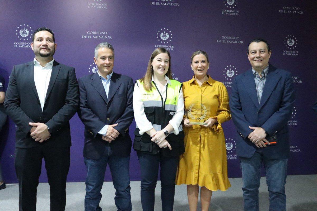 Vanessa Rubio tweet media