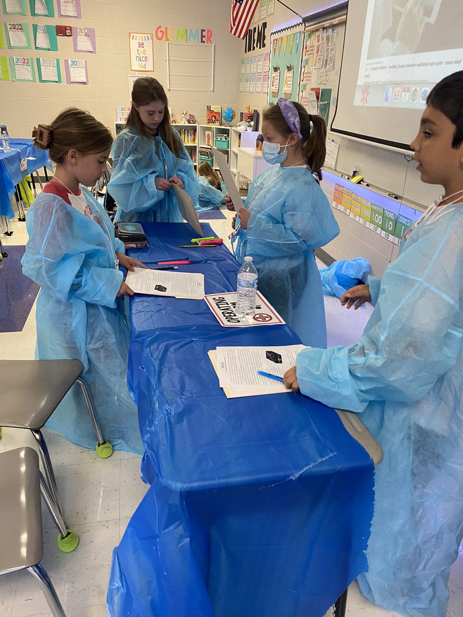 thepowerof4th's tweet photo. it’s a beautiful day to talk about character traits! 🩺🩻🥼room 401 turned into operating room 401 today. these world class surgeons dissected a passage and then used our character’s thoughts, words and actions to help complete a successful surgery! https://t.co/r88VBcEK4K