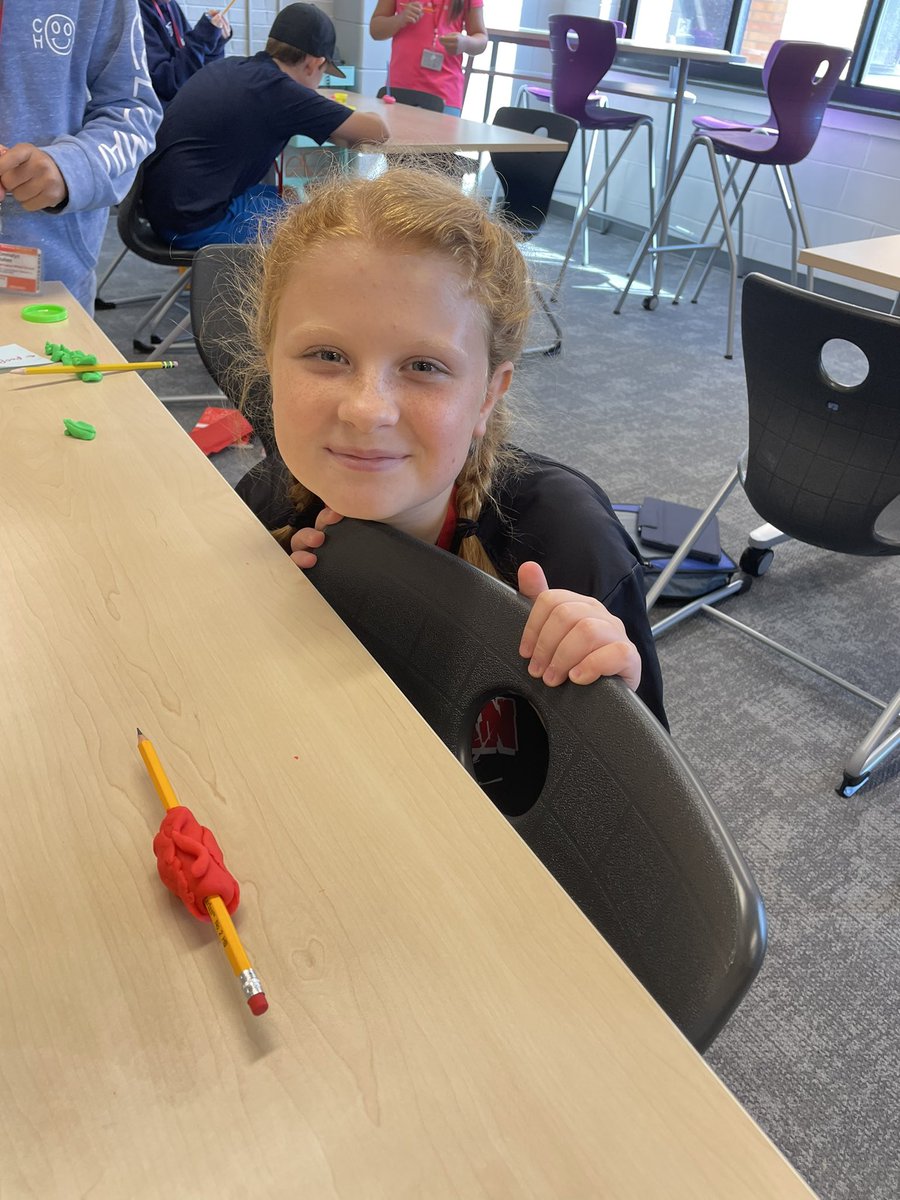 Elena Caracci tweet media