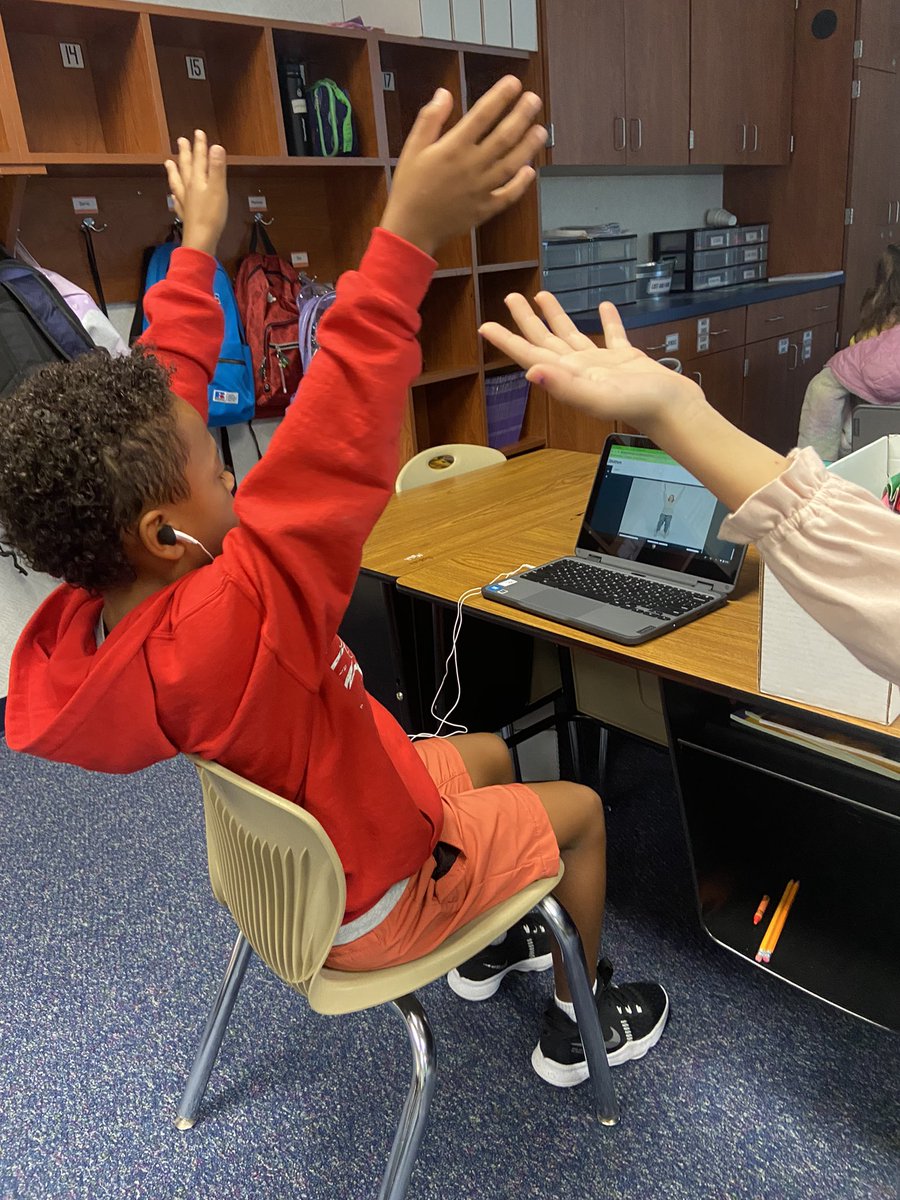 Mrs. Voigt’s 3rd Grade Class tweet media