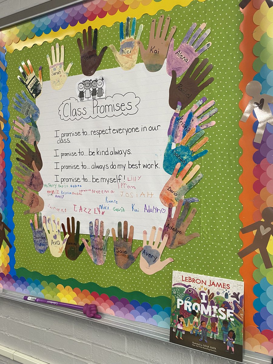 EvaPCFISD's tweet photo. A few awesome items in Ms. Perryโs class! I loved seeing the students get up and utilize the 120 number chart on their own! #Procedures #FirstGrade #HustleGritNeverQuit #ClassPromise #RepresentationMatters @Hancockcfisd https://t.co/BR1XargpQt