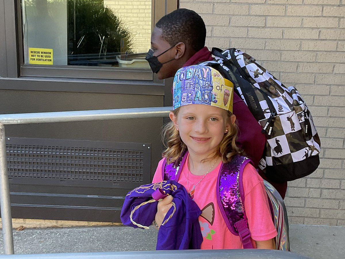 Commack Road ES tweet media