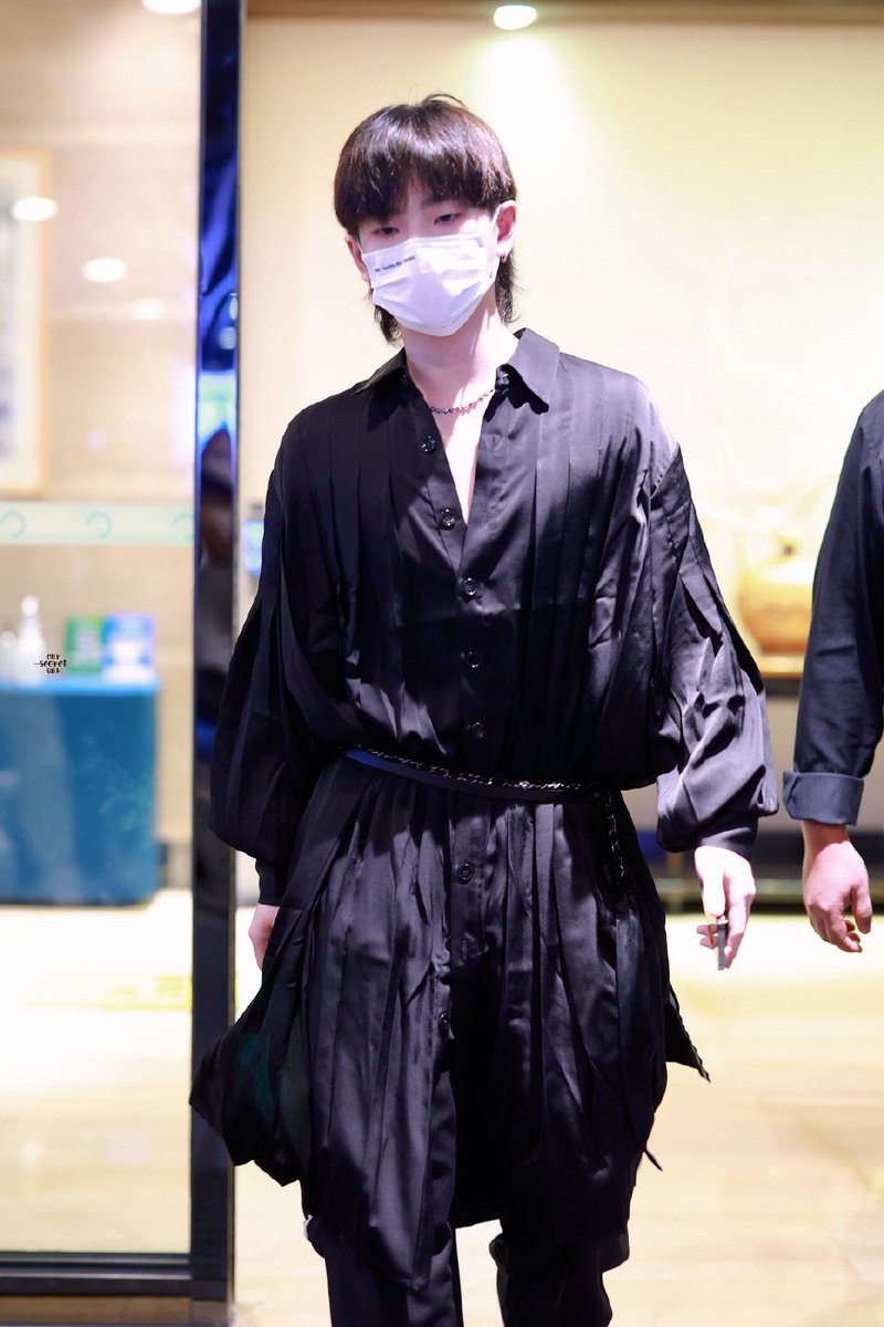 220830 Going To Work 
© OurSecret·周震南
 
#周震南 #VinZhou #ZhouZhennan