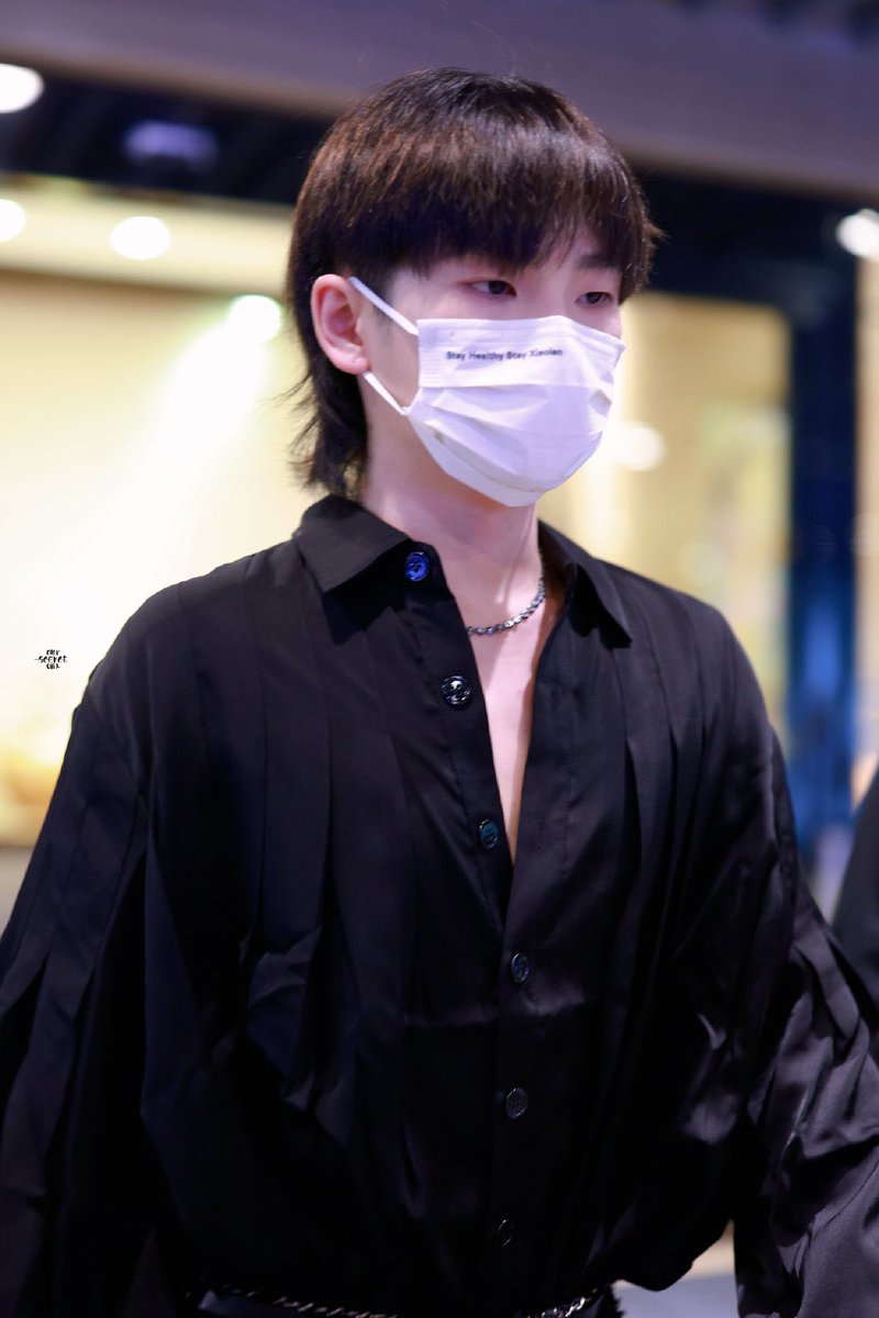 zznpics's tweet photo. 220830 Going To Work 
© OurSecret·周震南
 
#周震南 #VinZhou #ZhouZhennan https://t.co/7ziWWIeHxZ