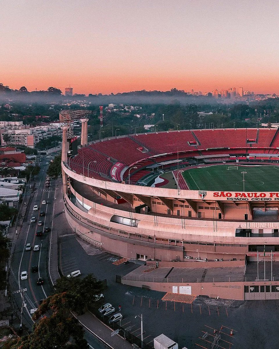 SaoPaulofcteam's tweet photo. Que Imagem https://t.co/CtB4WF4ppc