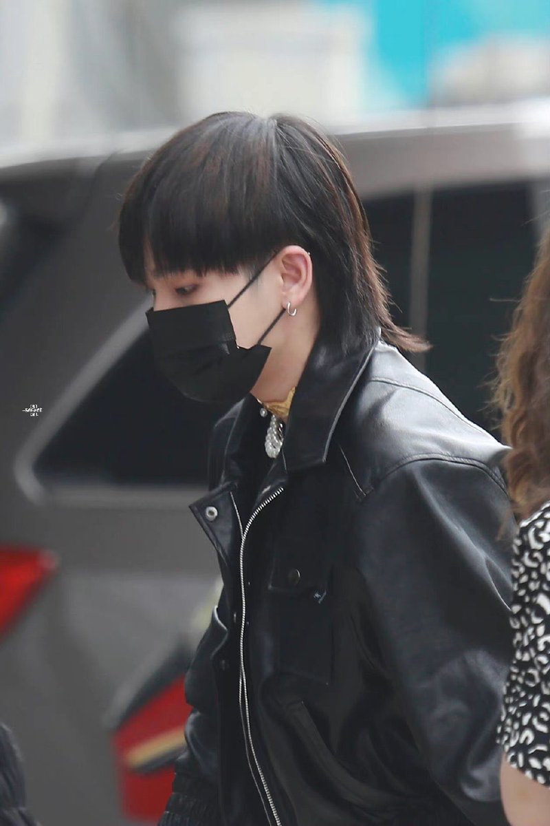 zznpics's tweet photo. 220901 Going To Work 
© OurSecret·周震南
 
#周震南 #VinZhou #ZhouZhennan https://t.co/S5t2VKcy6l