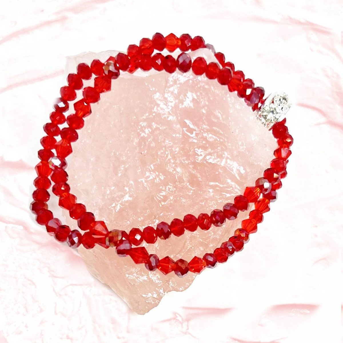 stnic19's tweet photo. Beautiful Red ,Clear 2mm Swarovski ,Bicone Crystal Bracelet ,Red  Bicone  Bracelet ,Silver Stone Spacer ,Gift,Love Friendship bracelet
 #Beautiful #SwarovskiBicone #Spacer #clear #Giftlove #Bracelet #Bicone #Friendship #Silver #LuckyGem7

👉https://t.co/V8WAvgvCw1 https://t.co/ycflTAeZsy
