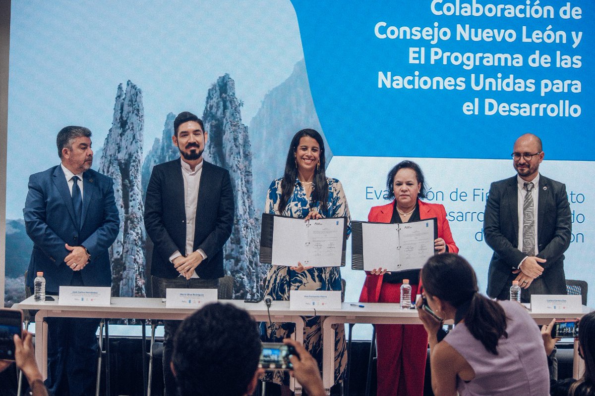 ConsejoNL's tweet photo. Muchas gracias a la @PNUD_Mexico al @nuevoleon y la Tesorería del estado @cgarzaibarra por impulsar esta metodología que nos permitirá evaluar el financiamiento para el desarrollo en el estado de NL. Estamos muy emocionados.
https://t.co/IEI5BnWxtY https://t.co/zWnwoJwmdB