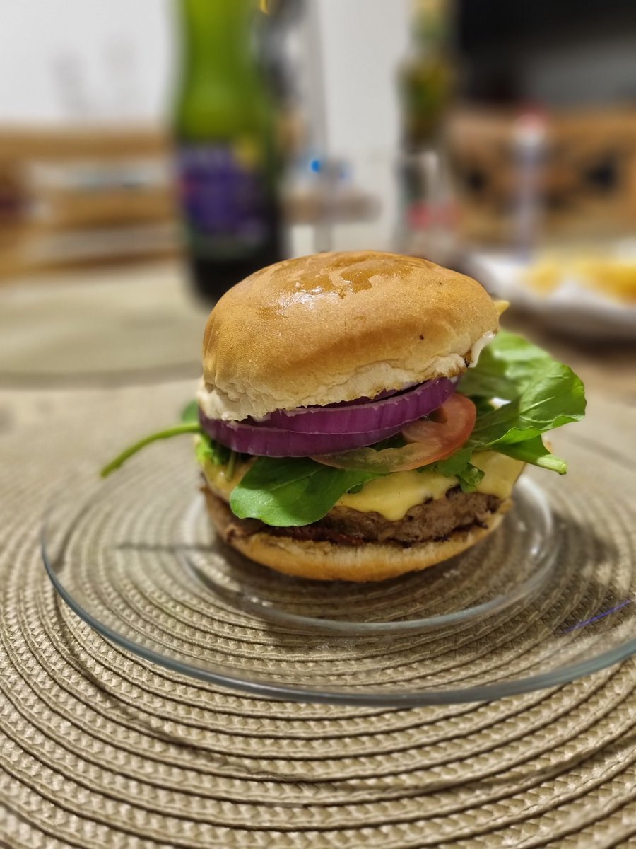 lefons3ca's tweet photo. Tudo que queria agora 🤤🤤 #MasterChefBR já posso ir será? https://t.co/bTgiFlT49C