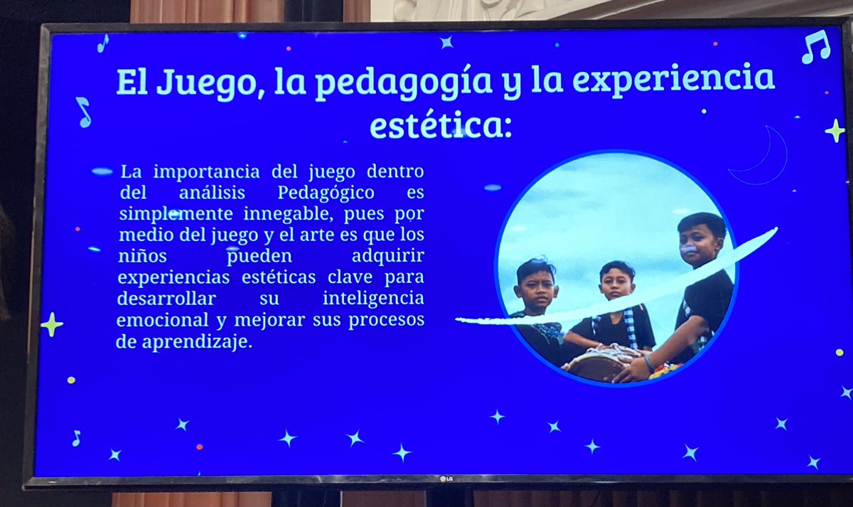 hsarayg's tweet photo. @UAM_FM presenta un proyecto radiofónico sensacional para niñas y niños. Un #ProyectoIntegrador donde la ciencia, la felicidad, la estética sonora se reúnen. @rrum @LaUASLP La radio de la UAM presente en el 7o Encuentro de radios universitarias. https://t.co/hhq7EiJXv0